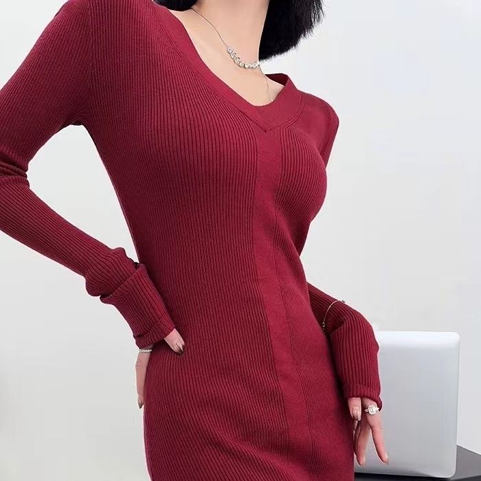 Rib-Knit V-neck Top | Womens Tops & T-Shirts Clothing Tops & T-Shirts